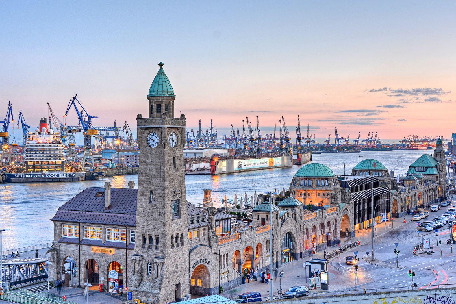 SIGHT2SIGHT Banner - Discover Hamburg 2024